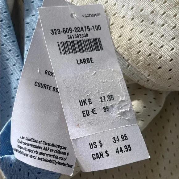 Hollister Cream and Light Blue Men's Jersey - Picture 4 of 6